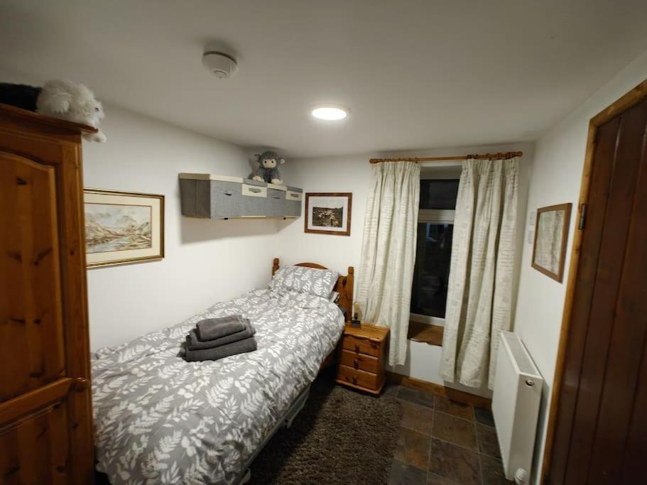 Welsh Miners Cottage Four Bedroom House Treherbert Exteriér fotografie